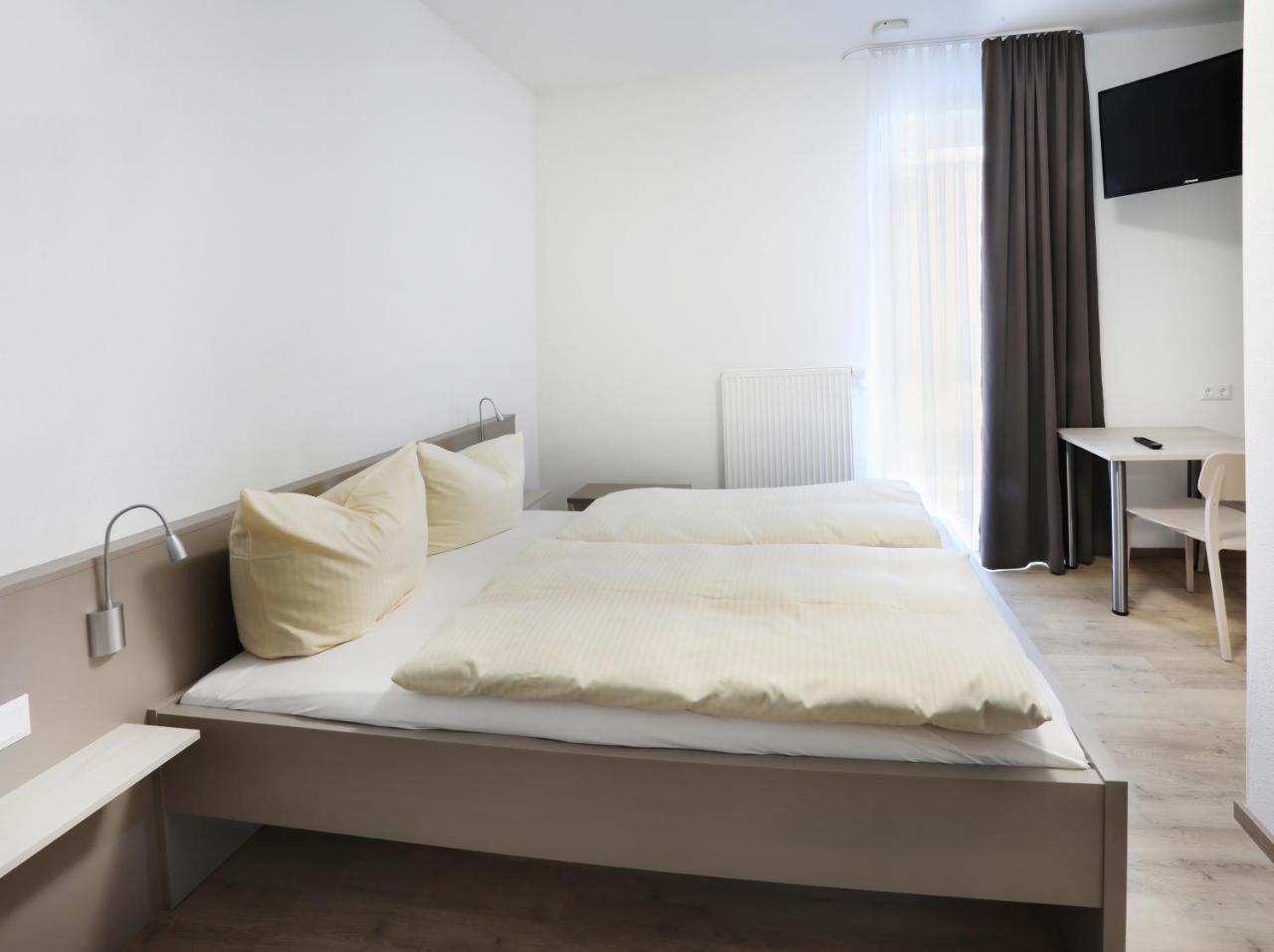 Apartment Hotel 37 Altdorf  Eksteriør bilde